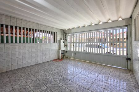 Casa para alugar com 200m², 2 quartos e 2 vagasGaragem