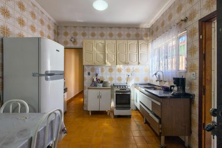 Cozinha  de casa para alugar com 2 quartos, 200m² em Maracanã, Praia Grande