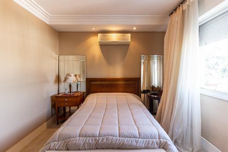 Apartamento à venda com 200m², 3 quartos e 1 vagaQuarto da Suíte