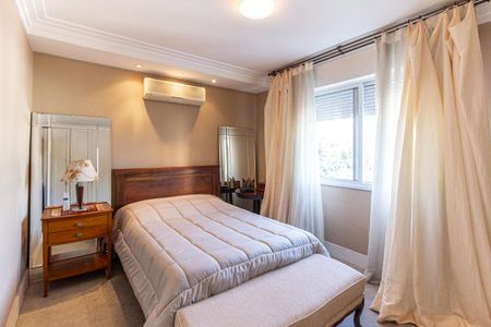 Apartamento à venda com 200m², 3 quartos e 1 vagaQuarto da Suíte