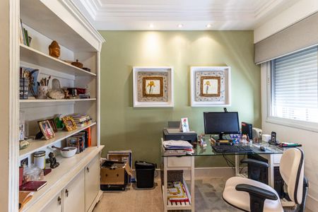 Apartamento à venda com 200m², 3 quartos e 1 vagaQuarto 3