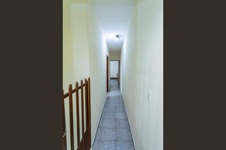 Casa para alugar com 100m², 2 quartos e 2 vagas Casa para alugar com 100m², 2 quartos e 2 vagasCorredor