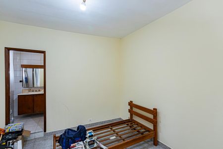 Casa para alugar com 100m², 2 quartos e 2 vagas Casa para alugar com 100m², 2 quartos e 2 vagasSuite