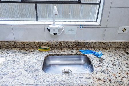 Casa para alugar com 100m², 2 quartos e 2 vagas Casa para alugar com 100m², 2 quartos e 2 vagasCopa e cozinha