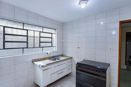 Casa para alugar com 100m², 2 quartos e 2 vagas Casa para alugar com 100m², 2 quartos e 2 vagasCopa e cozinha