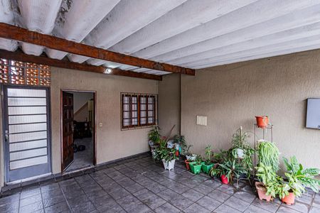 Casa para alugar com 100m², 2 quartos e 2 vagas Casa para alugar com 100m², 2 quartos e 2 vagasGaragem