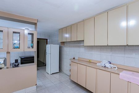 Casa para alugar com 100m², 2 quartos e 2 vagas Casa para alugar com 100m², 2 quartos e 2 vagasCopa e cozinha