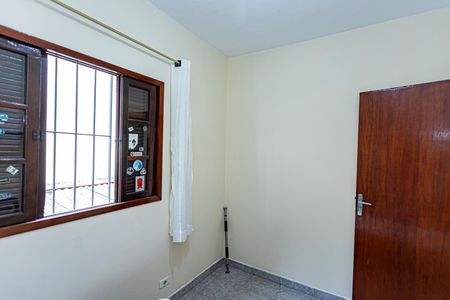 Casa para alugar com 100m², 2 quartos e 2 vagas Casa para alugar com 100m², 2 quartos e 2 vagasQuarto