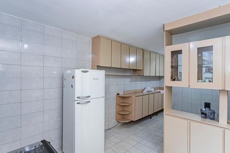 Casa para alugar com 100m², 2 quartos e 2 vagas Casa para alugar com 100m², 2 quartos e 2 vagasCopa e cozinha