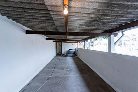 Casa para alugar com 100m², 2 quartos e 2 vagas Casa para alugar com 100m², 2 quartos e 2 vagasTerraço