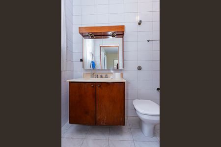 Casa para alugar com 100m², 2 quartos e 2 vagas Casa para alugar com 100m², 2 quartos e 2 vagasBanheiro suite