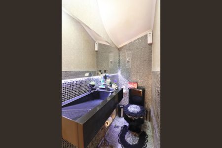 Casa à venda com 153m², 2 quartos e 2 vagasLavabo 