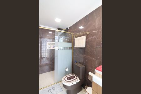 Casa à venda com 153m², 2 quartos e 2 vagasSuíte 1 Banheiro 