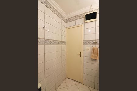 Casa à venda com 153m², 2 quartos e 2 vagasSuíte 2 Banheiro 