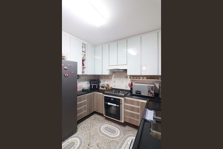 Casa à venda com 153m², 2 quartos e 2 vagasCozinha 