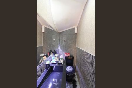 Casa à venda com 153m², 2 quartos e 2 vagasLavabo 