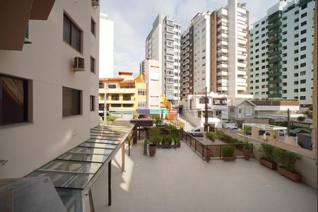 Vista da Sacada de apartamento para alugar com 4 quartos, 170m² em Centro, Florianópolis