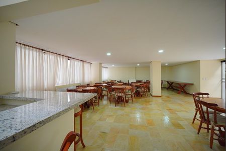 Apartamento para alugar com 170m², 4 quartos e 2 vagasSalão de Festas