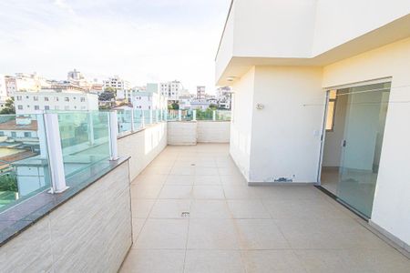 Apartamento à venda com 160m², 3 quartos e 3 vagas Apartamento à venda com 160m², 3 quartos e 3 vagasCobertura