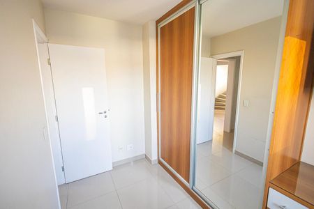 Apartamento à venda com 160m², 3 quartos e 3 vagas Apartamento à venda com 160m², 3 quartos e 3 vagasQuarto 2