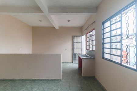 Casa para alugar com 48m², 1 quarto e sem vaga Casa para alugar com 48m², 1 quarto e sem vagaSala/Cozinha