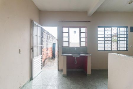 Casa para alugar com 48m², 1 quarto e sem vaga Casa para alugar com 48m², 1 quarto e sem vagaCozinha