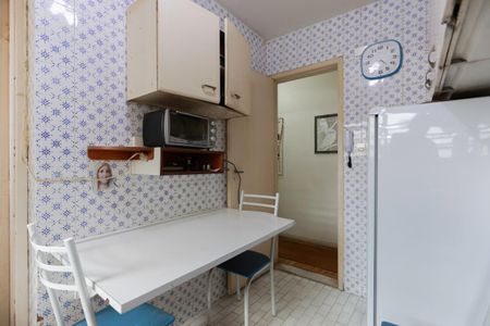 Apartamento à venda com 60m², 2 quartos e sem vagaCozinha