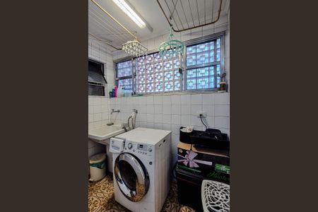 Apartamento à venda com 85m², 2 quartos e 1 vagaÁrea de Serviço