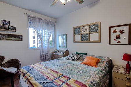 Apartamento à venda com 85m², 2 quartos e 1 vagaQuarto 2