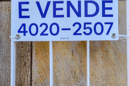 Apartamento à venda com 85m², 2 quartos e 1 vagaAHZP-351