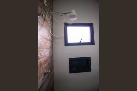 Casa de condomínio para alugar com 174m², 3 quartos e 2 vagasBanheiro da Suíte 2