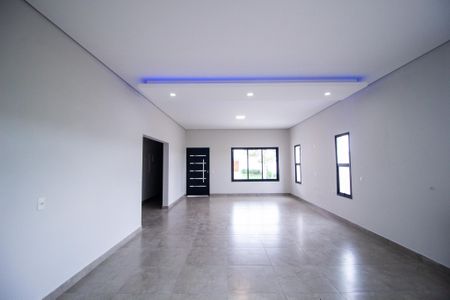 Casa de condomínio para alugar com 174m², 3 quartos e 2 vagasSala