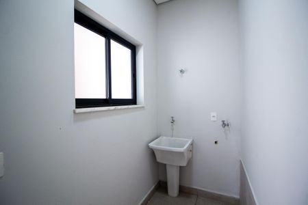 Casa de condomínio para alugar com 174m², 3 quartos e 2 vagasÁrea de Serviço