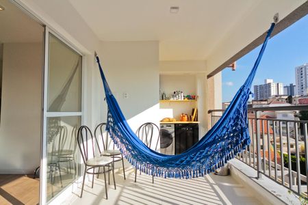 Apartamento à venda com 82m², 2 quartos e 1 vagaÁrea de Serviço