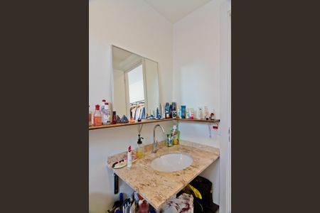 Apartamento à venda com 82m², 2 quartos e 1 vagaBanheiro da Suíte 2