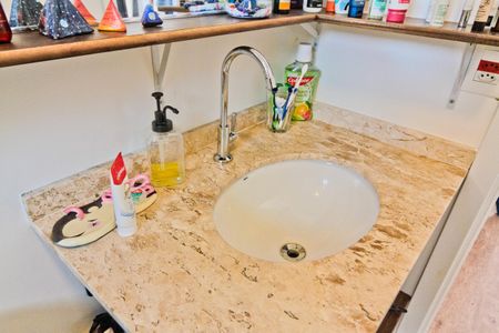 Apartamento à venda com 82m², 2 quartos e 1 vagaBanheiro da Suíte 2