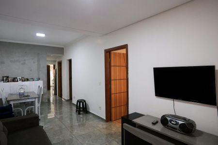 Sala de casa para alugar com 3 quartos, 300m² em Alvorada, Belo Horizonte