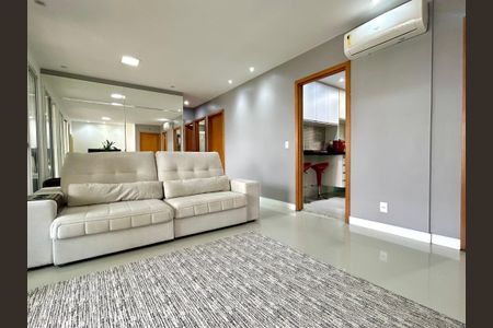 Sala de apartamento à venda com 2 quartos, 96m² em Centro, Guarulhos