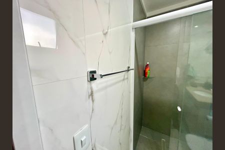 Apartamento à venda com 96m², 2 quartos e 2 vagasBanheiro 1