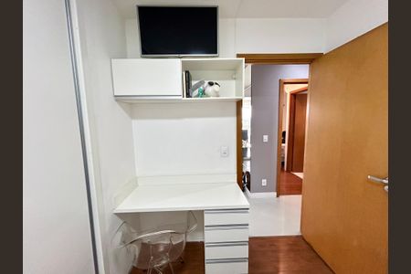Apartamento à venda com 96m², 2 quartos e 2 vagasQuarto 1