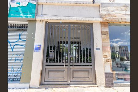 Apartamento à venda com 74m², 2 quartos e sem vaga Apartamento à venda com 74m², 2 quartos e sem vagaFachada