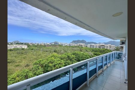 Varanda de apartamento para alugar com 4 quartos, 250m² em Recreio dos Bandeirantes, Rio de Janeiro