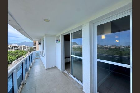 Apartamento para alugar com 250m², 4 quartos e 2 vagasVaranda