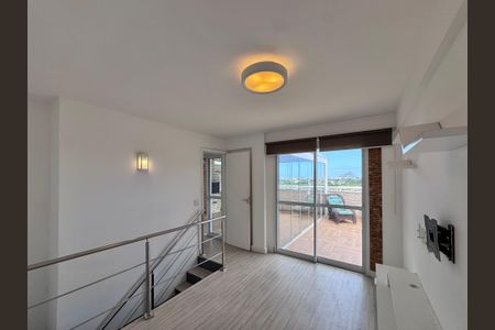 Apartamento para alugar com 250m², 4 quartos e 2 vagasSala (segundo andar)