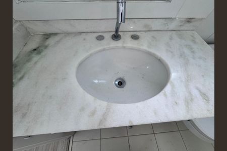 Apartamento para alugar com 250m², 4 quartos e 2 vagasBanheiro Suítes 2 e 3