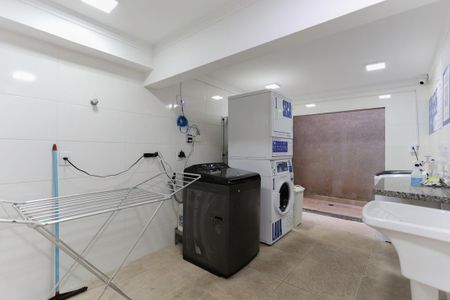 Apartamento para alugar com 27m², 1 quarto e sem vagaÁrea comum - Lavanderia