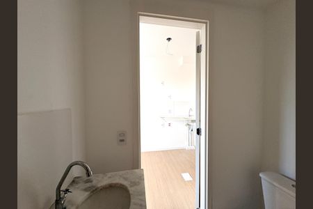 Banheiro de kitnet/studio à venda com 1 quarto, 30m² em Vila Pereira Barreto, São Paulo