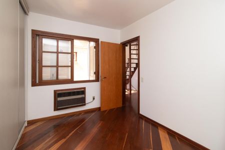 Casa à venda com 234m², 4 quartos e 2 vagasQuarto 1