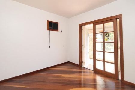 Casa à venda com 234m², 4 quartos e 2 vagasQuarto 2