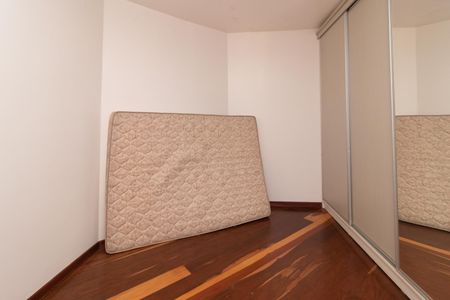 Casa à venda com 234m², 4 quartos e 2 vagasQuarto 1